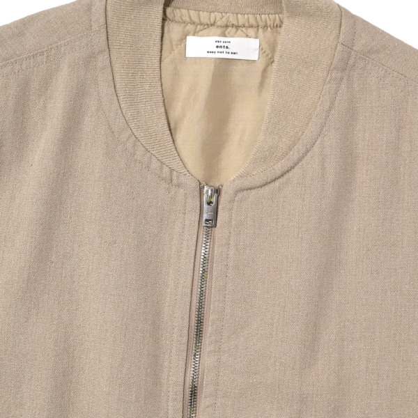 ents. /// Silk Work VEST 02