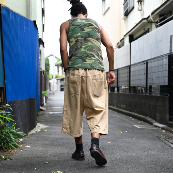 SUPPLY /// Buggy Shorts Fade Beige 09