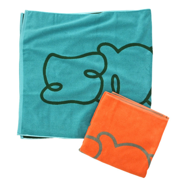 Sneeze Magazine /// SNEEZE Logo Beach Towel 01