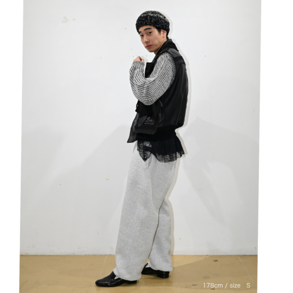 CEASE /// C-SEAM SWEATPANT ASH GREY 08