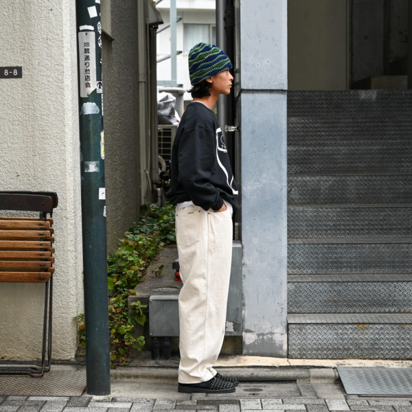 COMFORTABLE REASON /// Rodeo Slacks Off white 06