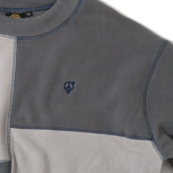 sexhippies /// Box Fleece Mock Neck Gray 02