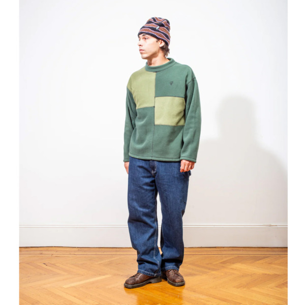 sexhippies /// Box Fleece Mock Neck Olive 04