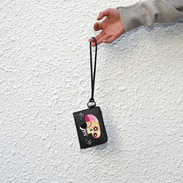 Sasquatchfabrix. /// WALLET MEXCAN SKULL 06